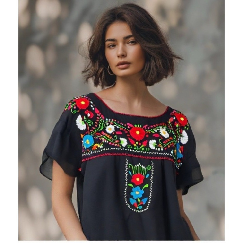 Nativa Hand Embroidered Mexican Blouse Size Large Black Short Sleeve Mini Dress